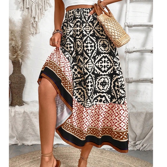 Boho Color Block Print Stretchy Waist Ruffle Hem Skirt - Picture 5 of 14